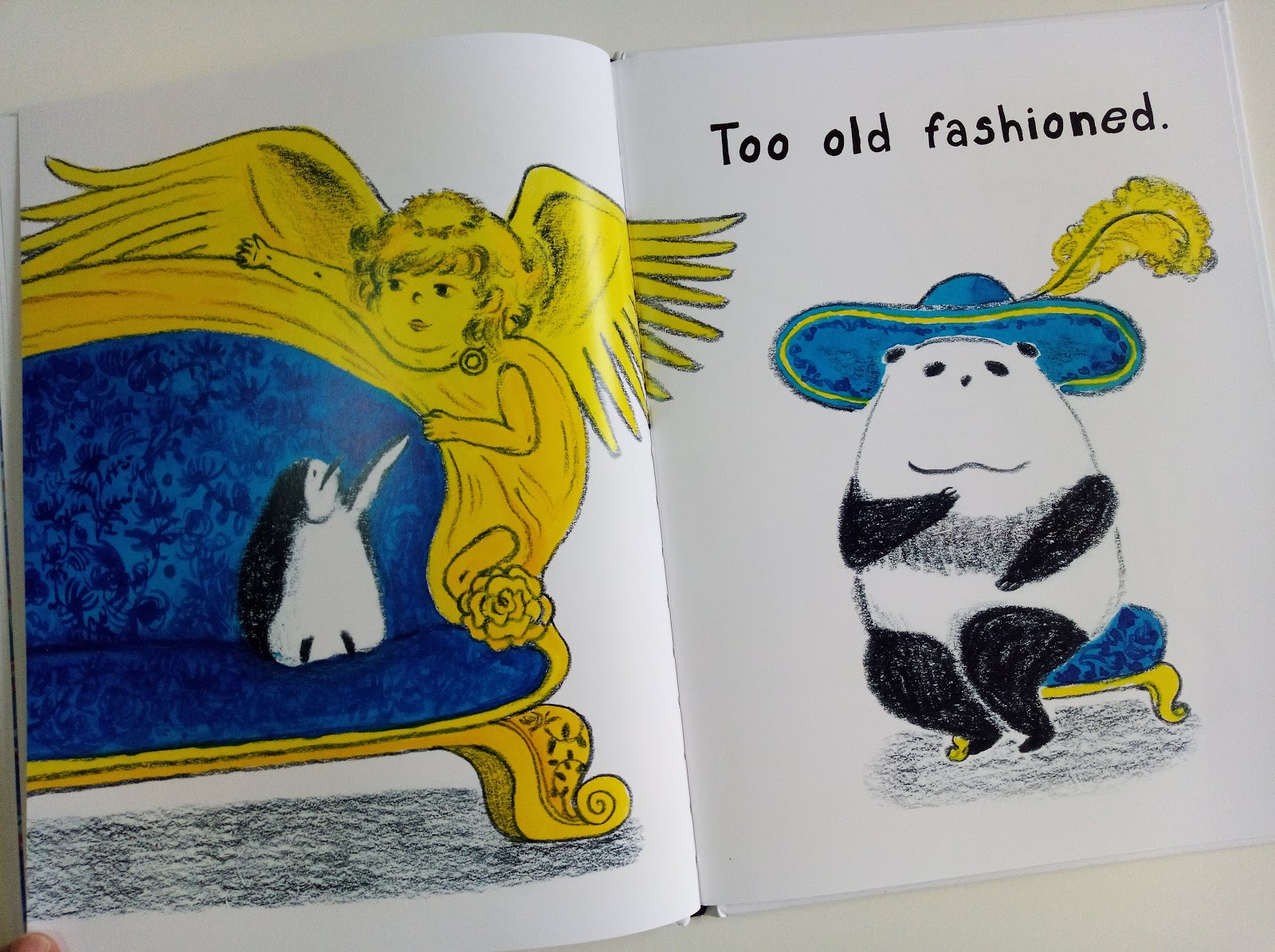 [英文繪本分享] The perfect sofa / Fifi Kuo