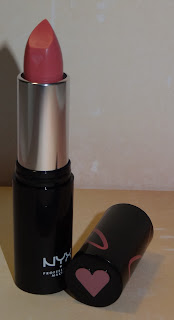 Review NYX Shout Loud Satin Lipstick Desert Rose