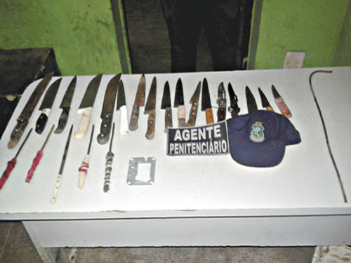 Inspeção em Cadeia Pública de Camocim apreende 23 armas