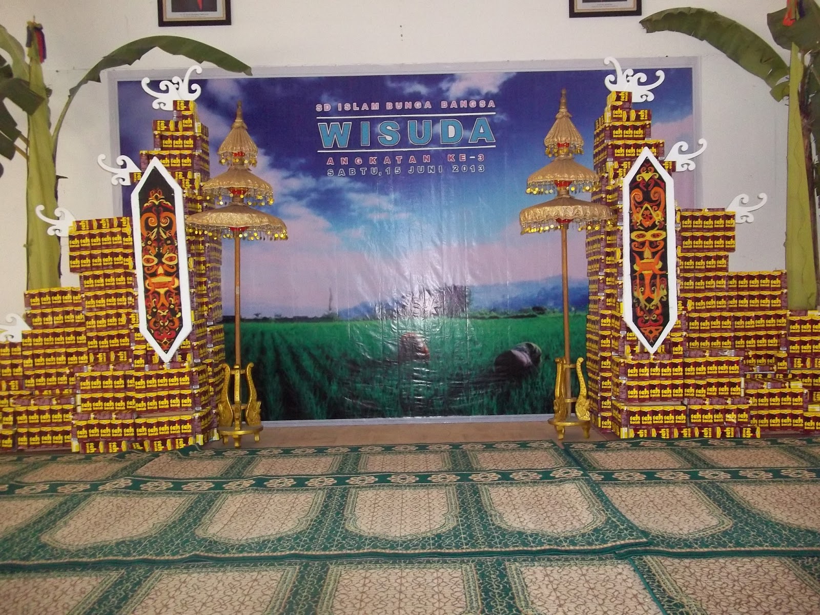 21+ Dekorasi Panggung Dari Bahan Bekas Minimalis Unik Dan Modern