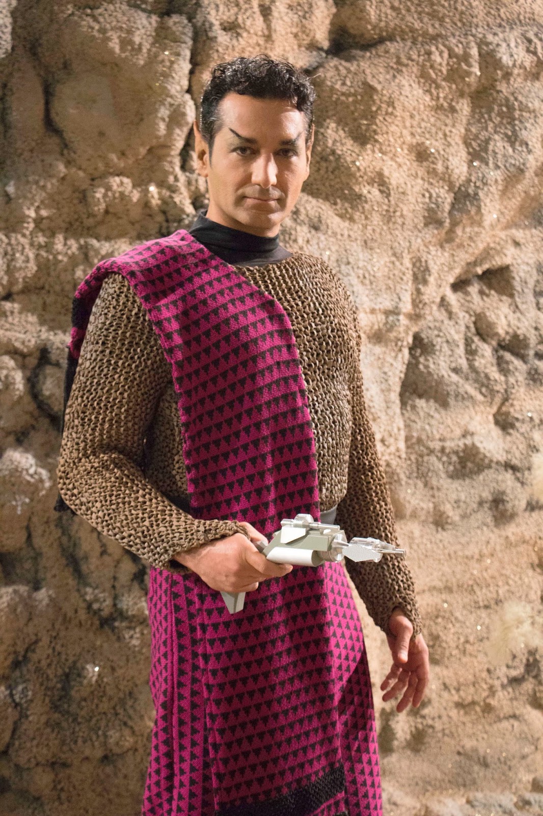 STAR TREK CONTINUES NEWS CAS ANVAR RELISHES HIS “VULCULAN” ROLE