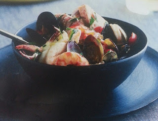 La zuppa di pesce è un piatto molto saporito e nutriente