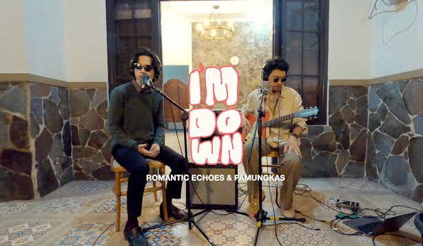 Lirik dan Terjemahan Lagu Romantic Echoes I�m Down Ft
