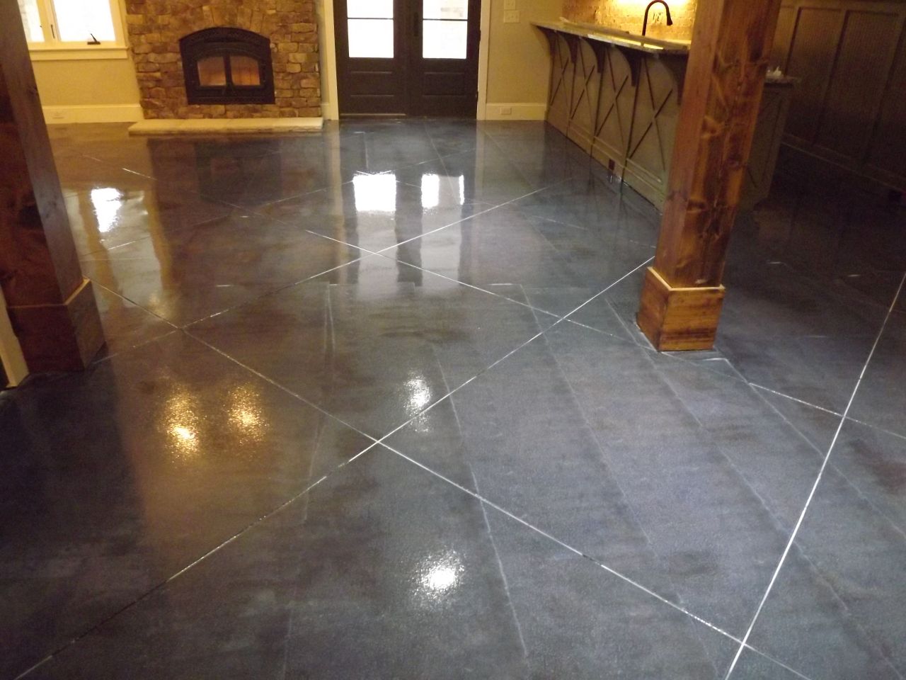 Atlantic Coast Concrete Basement Stain with Epoxy and Matte Water