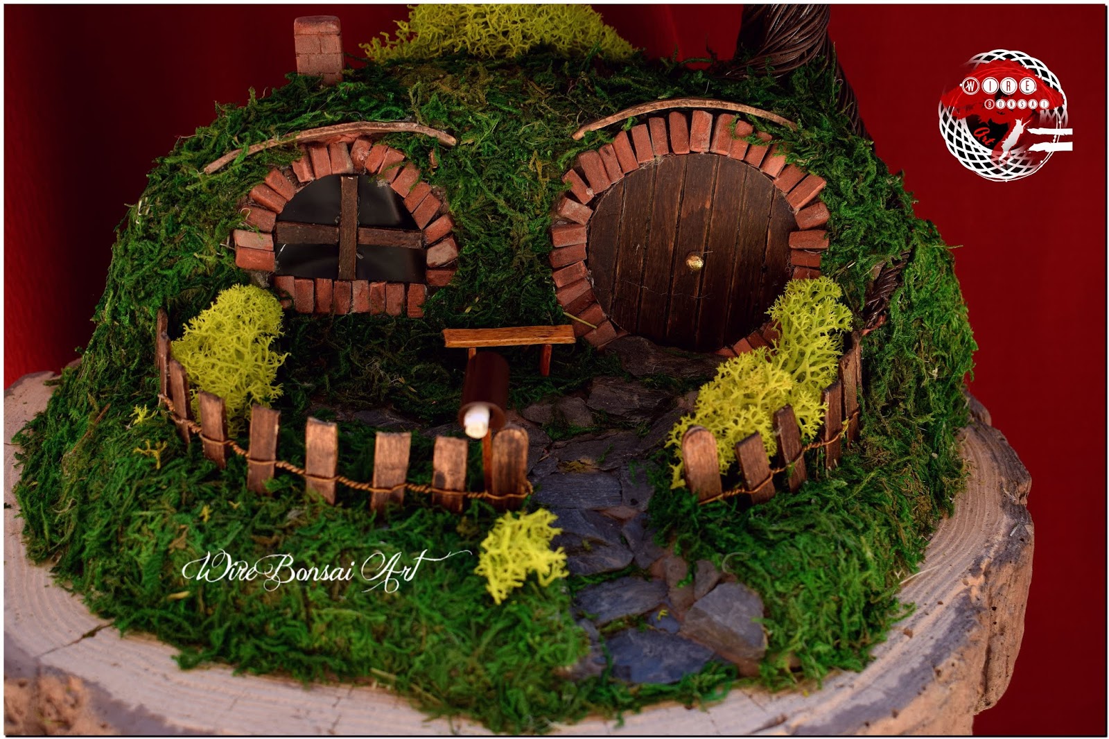 Wire Bonsai, druciane rękodzieło Makieta Bag End.)