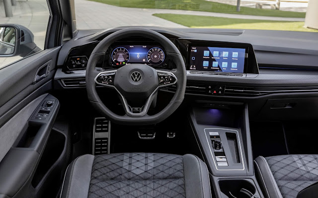 Novo VW Golf eTSI 2021