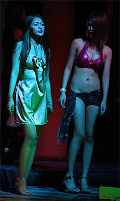 sexy show girls in Phuket  Nightlife Thailand
