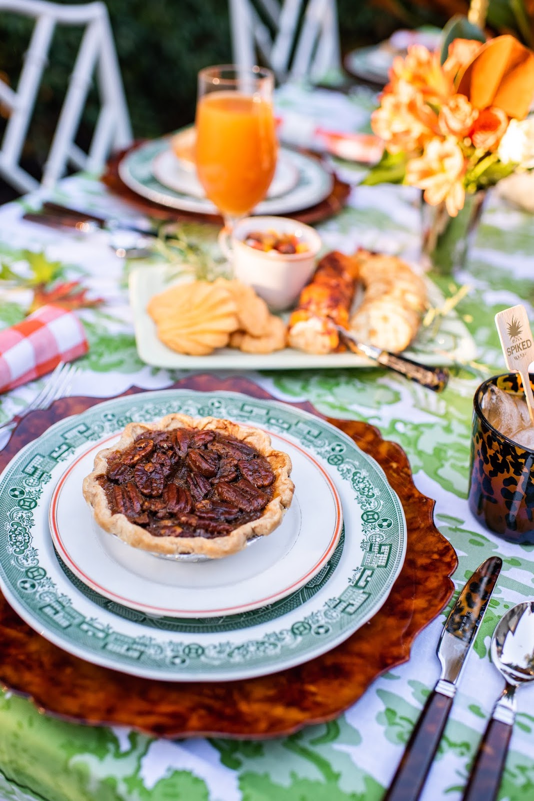 the pink clutch: All The Pie For Thanksgiving