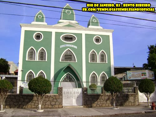 Templos das Assembleias de Deus: AD Em Bento Ribeiro - Rio de Janeiro, RJ