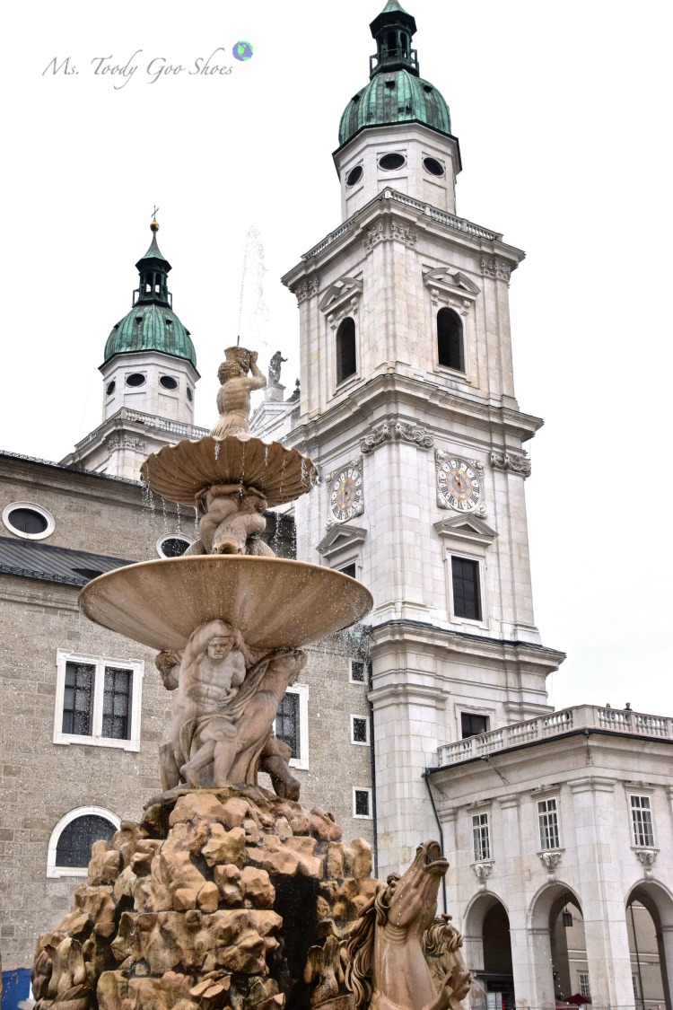 Residenzbrunnen Fountain, Salzburg, Austria | Ms. Toody Goo Shoes #austria #danuberivercruise #Salzburg