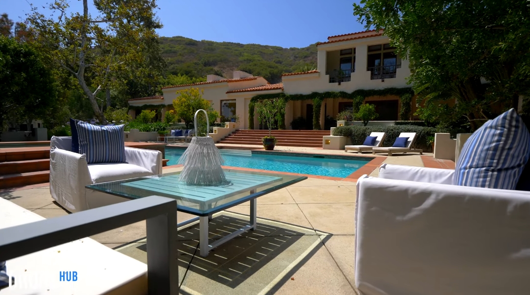 43 Interior Design Photos vs. 3201 Retreat Ct, Malibu, CA Luxury Mansion Tour