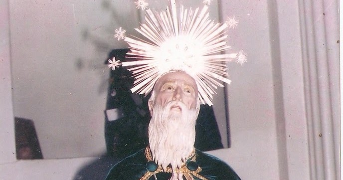 MIL Y UNA HISTORIAS : Un Santo raro