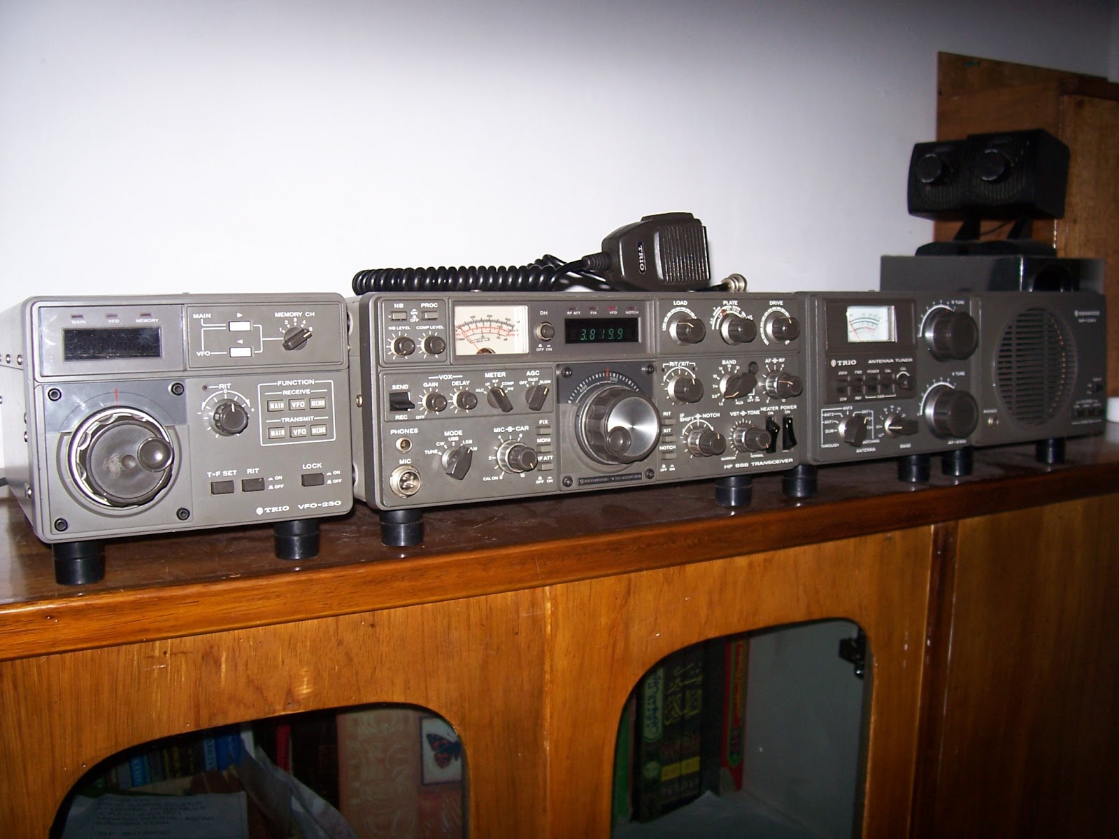 MEDAN RADIO Kenwood TS830 set line