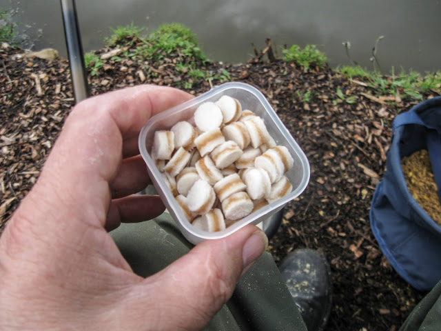 Bread punch fishing.  FishingMagic Forums - sponsored by Thomas Turner