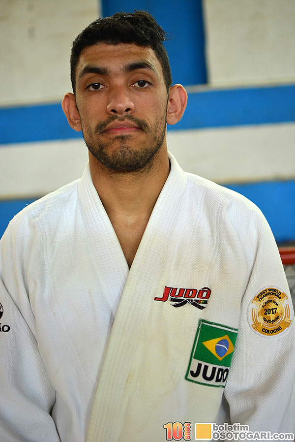 Jornal O Jogo - João Vitor é campeão no Finals da Winner