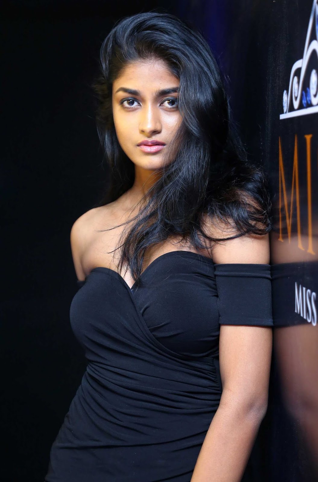 Actress Dimple Hayathi looking ultra-stylish in these new images or photo s...
