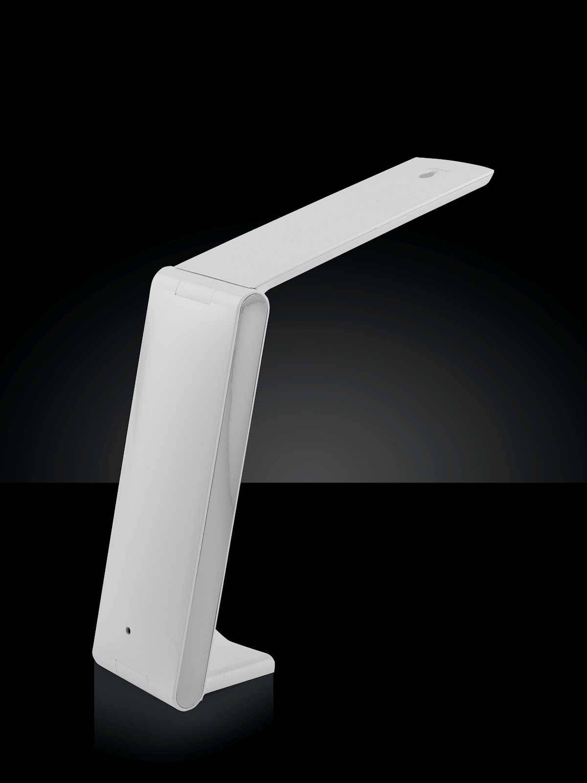 Daylight Company: Foldi with a new sleek white finish