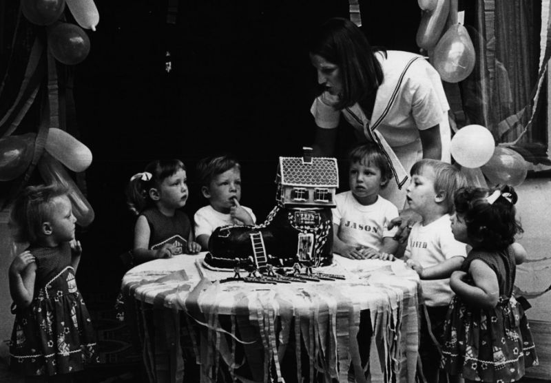 Childhood Photos of the Rosenkowitz Sextuplets, the World’s First ...