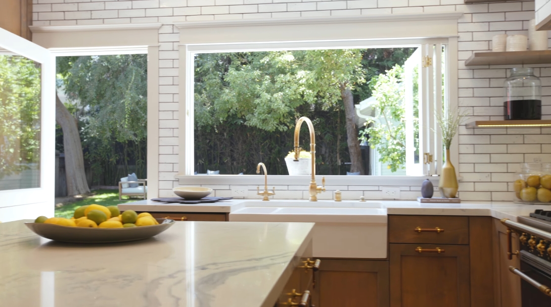 23 Interior Design Photos vs. Tour West Hollywood, CA Luxury Home