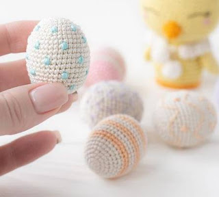 PATRON GRATIS HUEVO DE PASCUA AMIGURUMI 58567