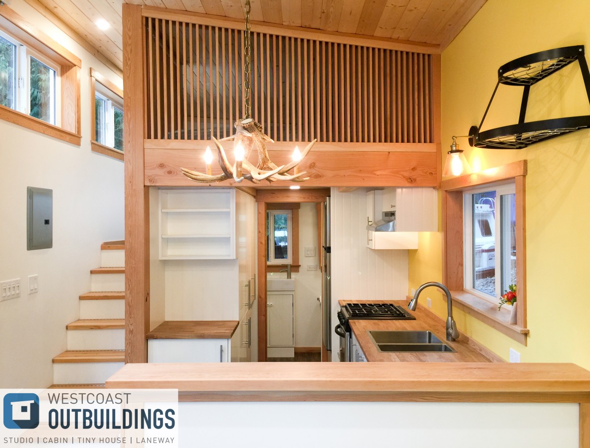 TINY HOUSE TOWN The 28' Skookum Tiny Home