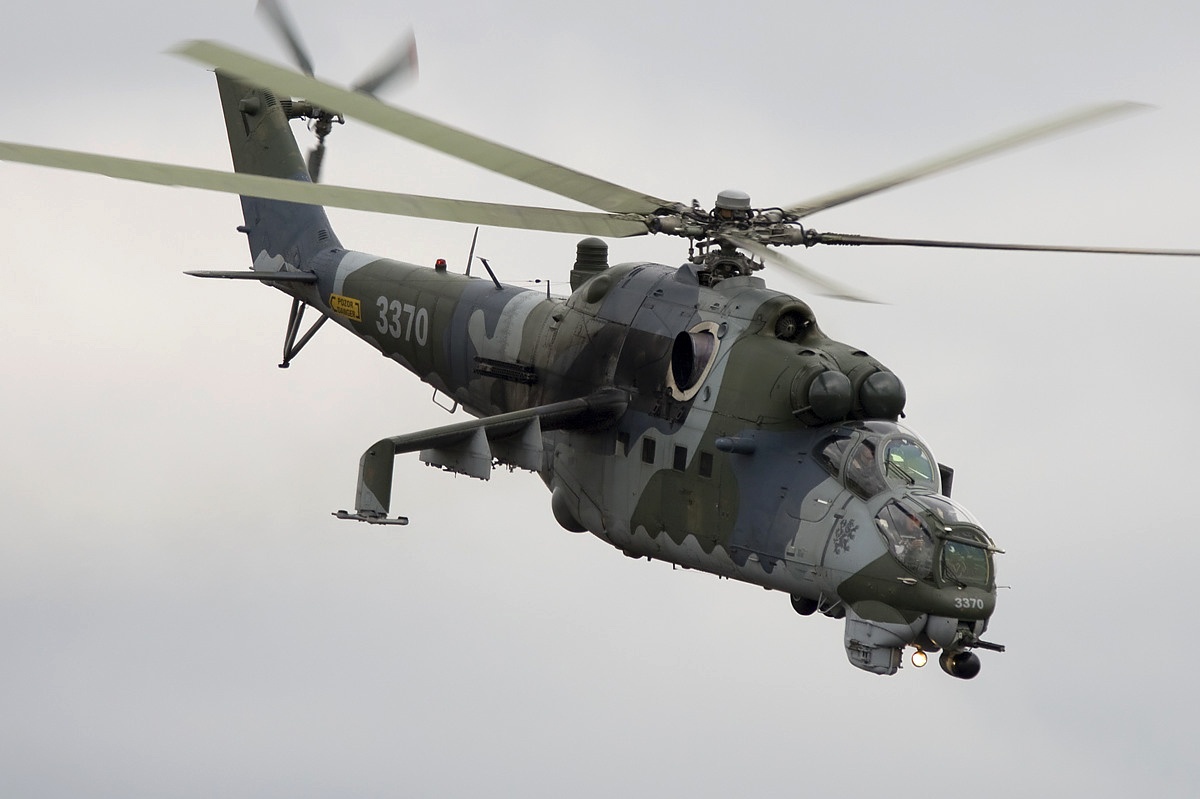 Mil Mi35P Russian Chopper Aircraft Wallpaper 2176