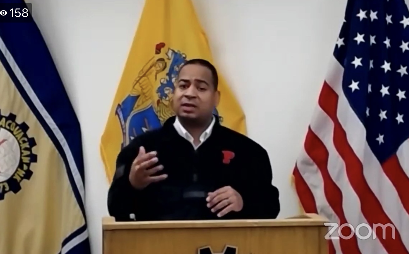 NosotrosNJ: Alcalde Lora expresa pesar por los 42 fallecidos y 1,398 infectados por coronavirus en Passaic