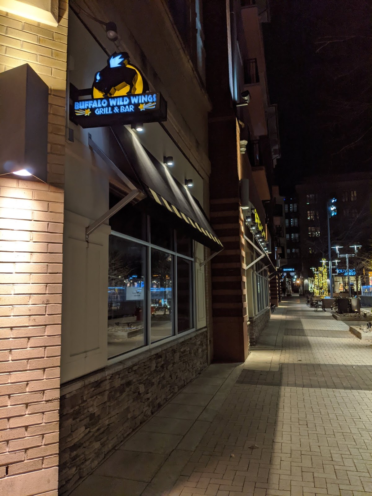 Rockville Nights Gordon Biersch closed at Rockville Town Square