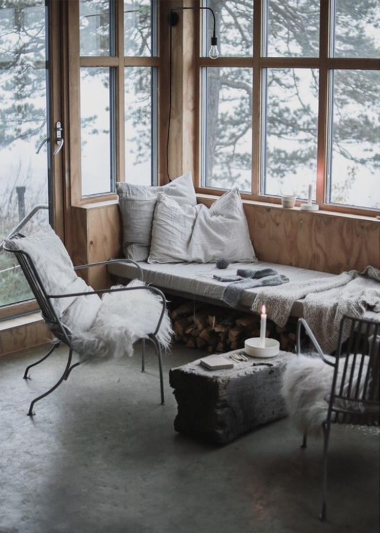 A Simple, Yet Cosy Norwegian Cabin By The Fjord