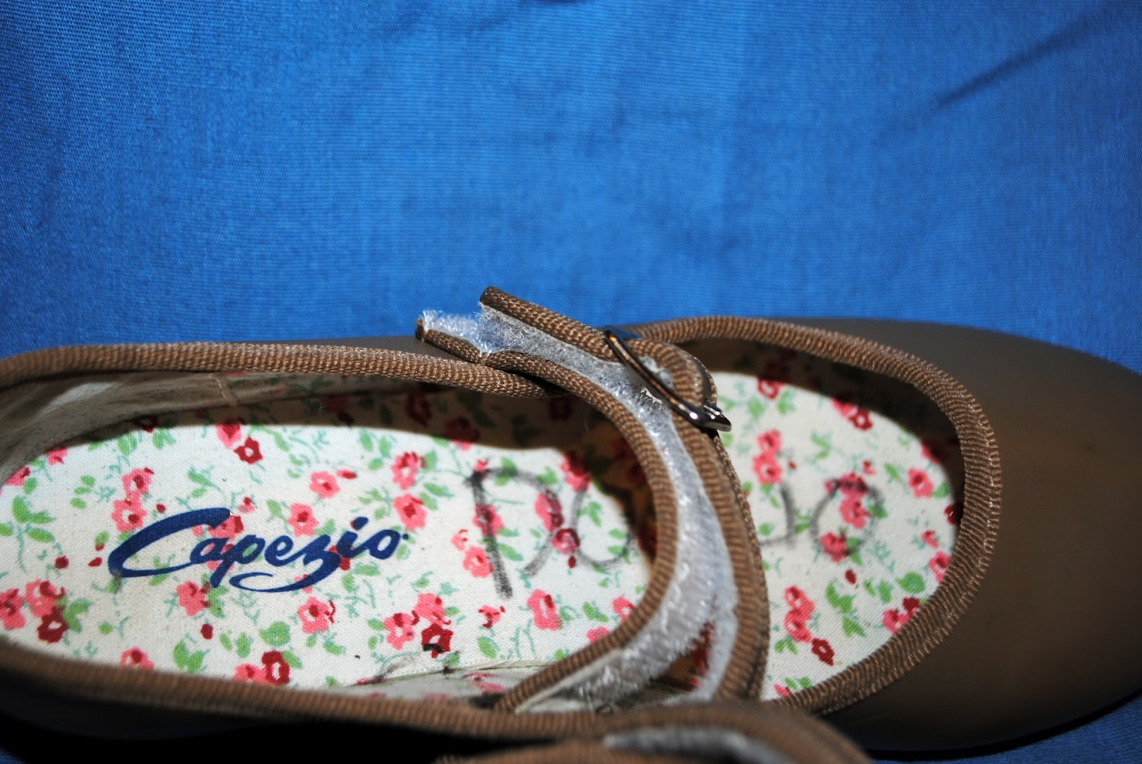 Let's Raise the Barre: Capezio tan tap shoes, size 13 1/2