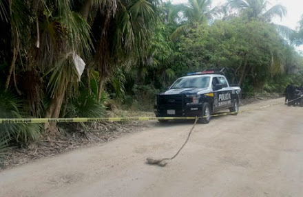 Reportan en Tulum cuerpo baleado a un costado de la carretera que Boca Paila 