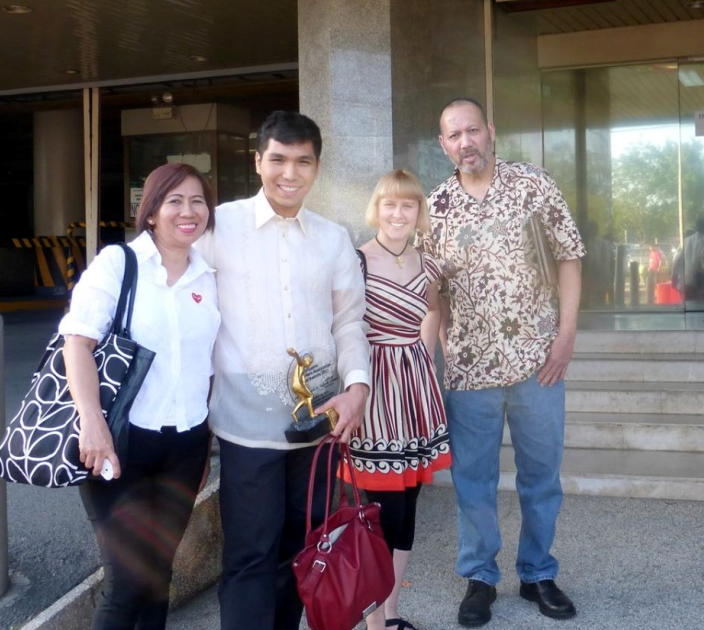 Palau Chess: (2016) HAPPY WESLEY SO WITH FOSTER FAMILY (Future In-laws)  Including His Sister (Fiancee)