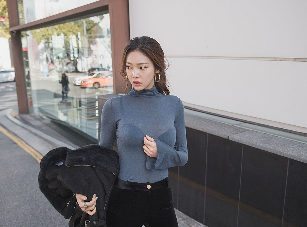 Park Jung Yoon Black Velvet Jeans Black Boots Pulsa Unipin