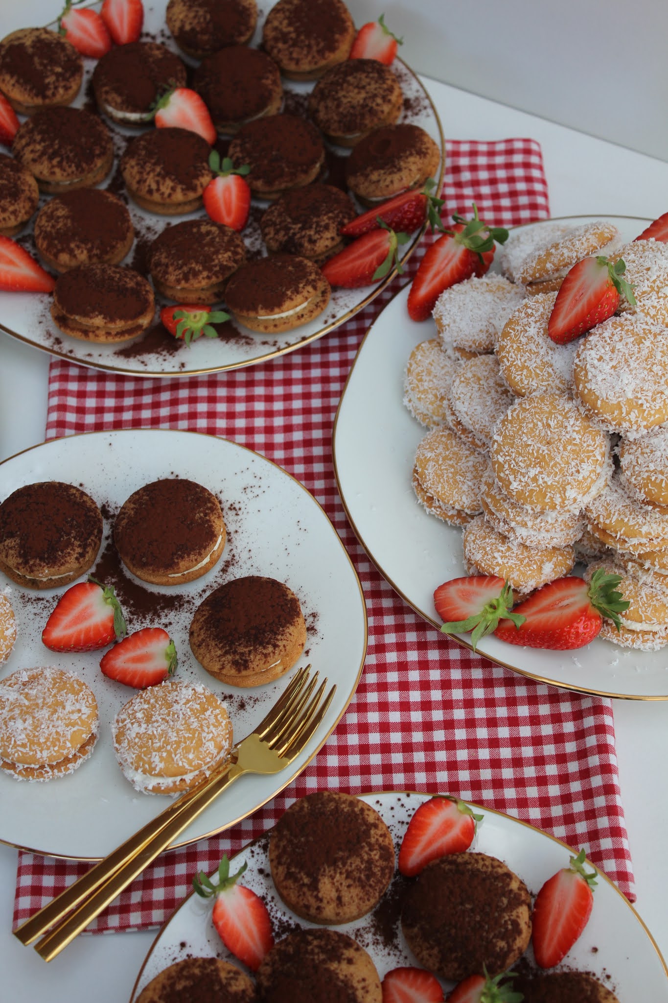 Gefüllte Tiramisu Eierplätzchen