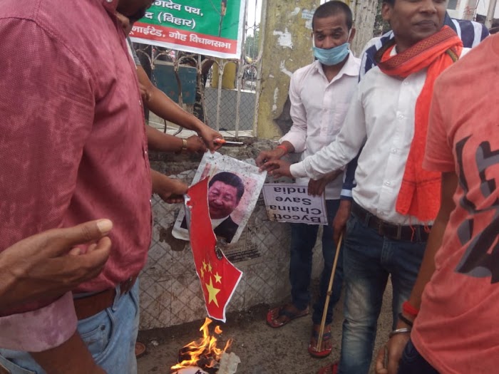 गोह में जदयू नेताओं ने शहीदों का श्रद्धांजलि अर्पित किया,शहीदों का बलिदान व्यर्थ नही जाएगा:अमरेश पटेल।।