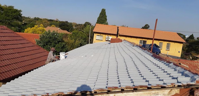 Waterproofing of a low pitch tile roof