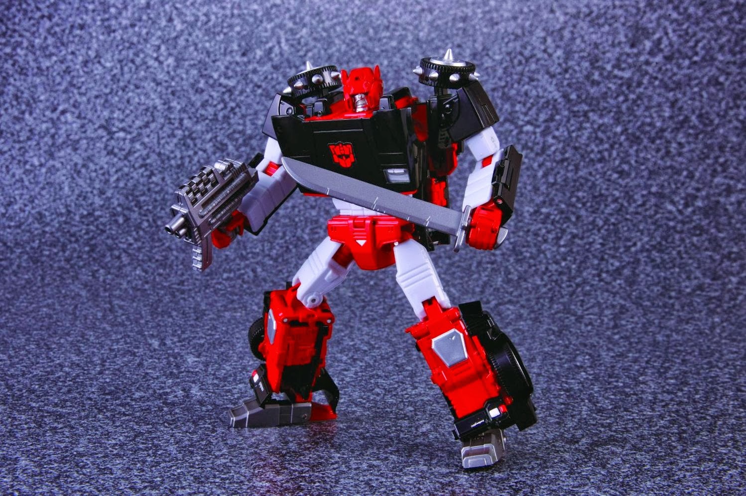 VHOBBY: PRE-ORDER: Takara Tomy Transformers Masterpiece MP12-G G2 Sideswipe
