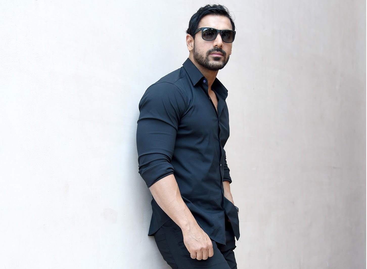 джон абрахам биография. джон абрахам биография. джон абрахам биография. джон абрахам искупительный грех. John abraham 2000.