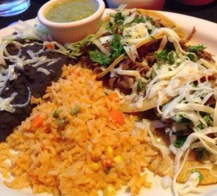 Two Chicks And A Tip Maracas Cocina Mexicana