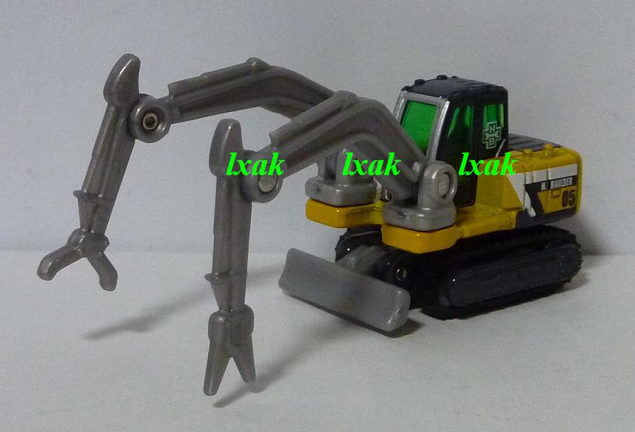 lxak miniature garage: Tomica #061 - #075 (Under Construction)