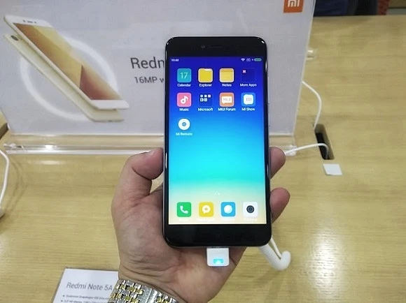 Xiaomi Smartphones at Xiaomi Flagship Store Philippines