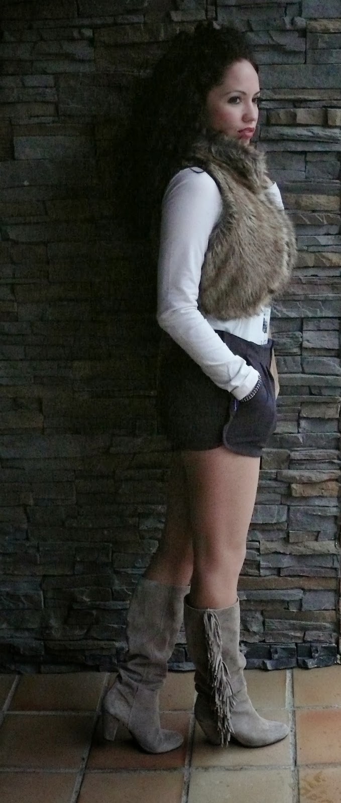 stilettos color camel