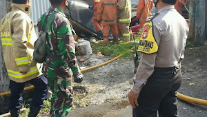 JAKARTA: Kebakaran Gudang Kabel Berhasil Dipadamkan 14 Unit Mobil Pemadam Diterjunkan