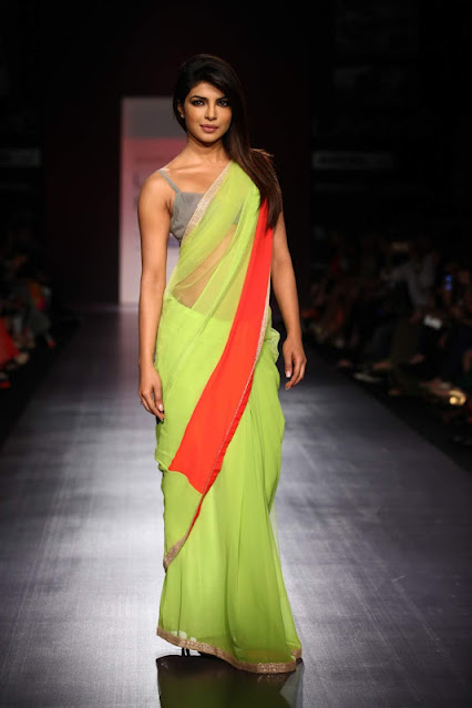 Model Priyanka Chopra Hot Photos in Latest Designer Sarees Navel Queens Model Priyanka Chopra Hot Photos in Latest Designer Sarees Navel Queens