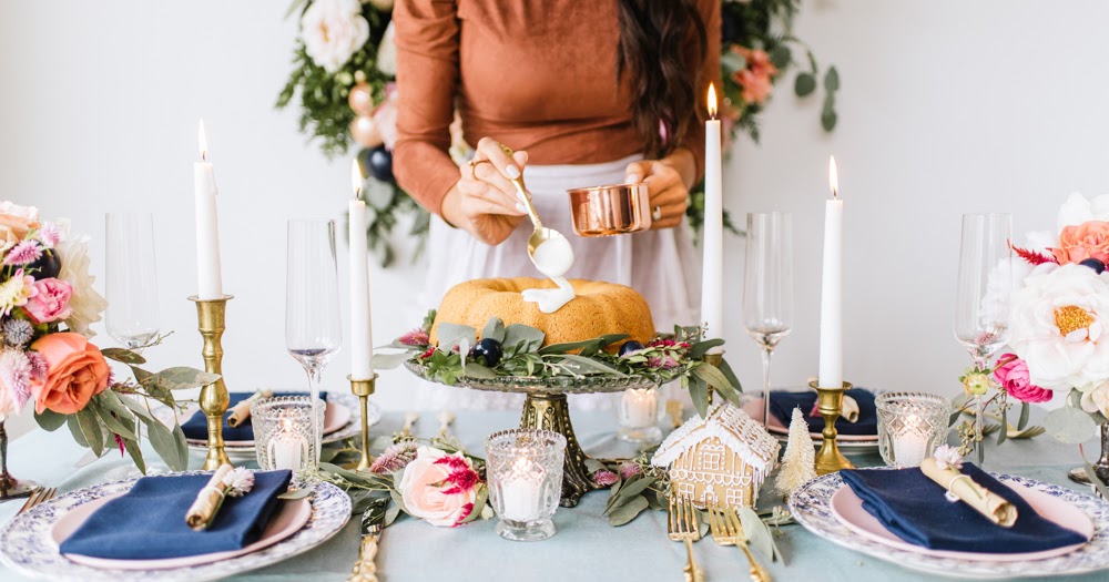 Leons Hello Holiday THE PARTY PARADE