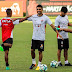 Com retorno de Kieza, Vitória recebe Coritiba e tenta 1º triunfo
