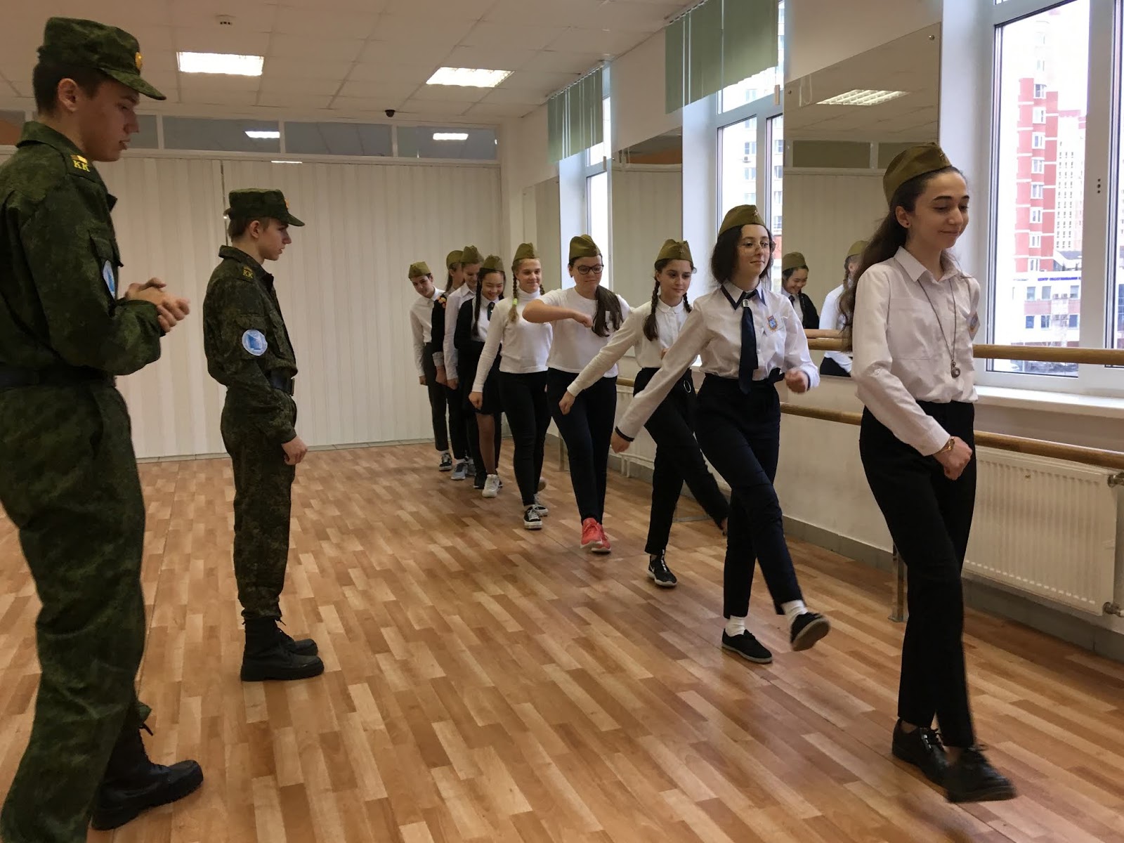 Школа 2094 москва