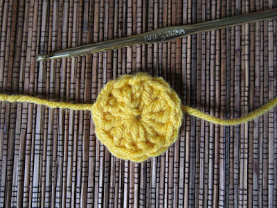 crochet, free crochet pattern, flowers