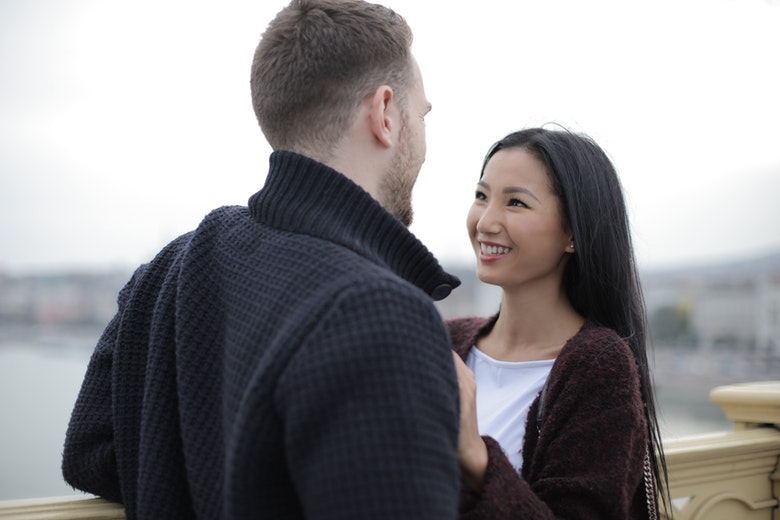 Người Đàn Ông Có Thật Lòng Yêu Thương Bạn Không Người Đàn Ông Có Thật Lòng Yêu Thương Bạn Không
