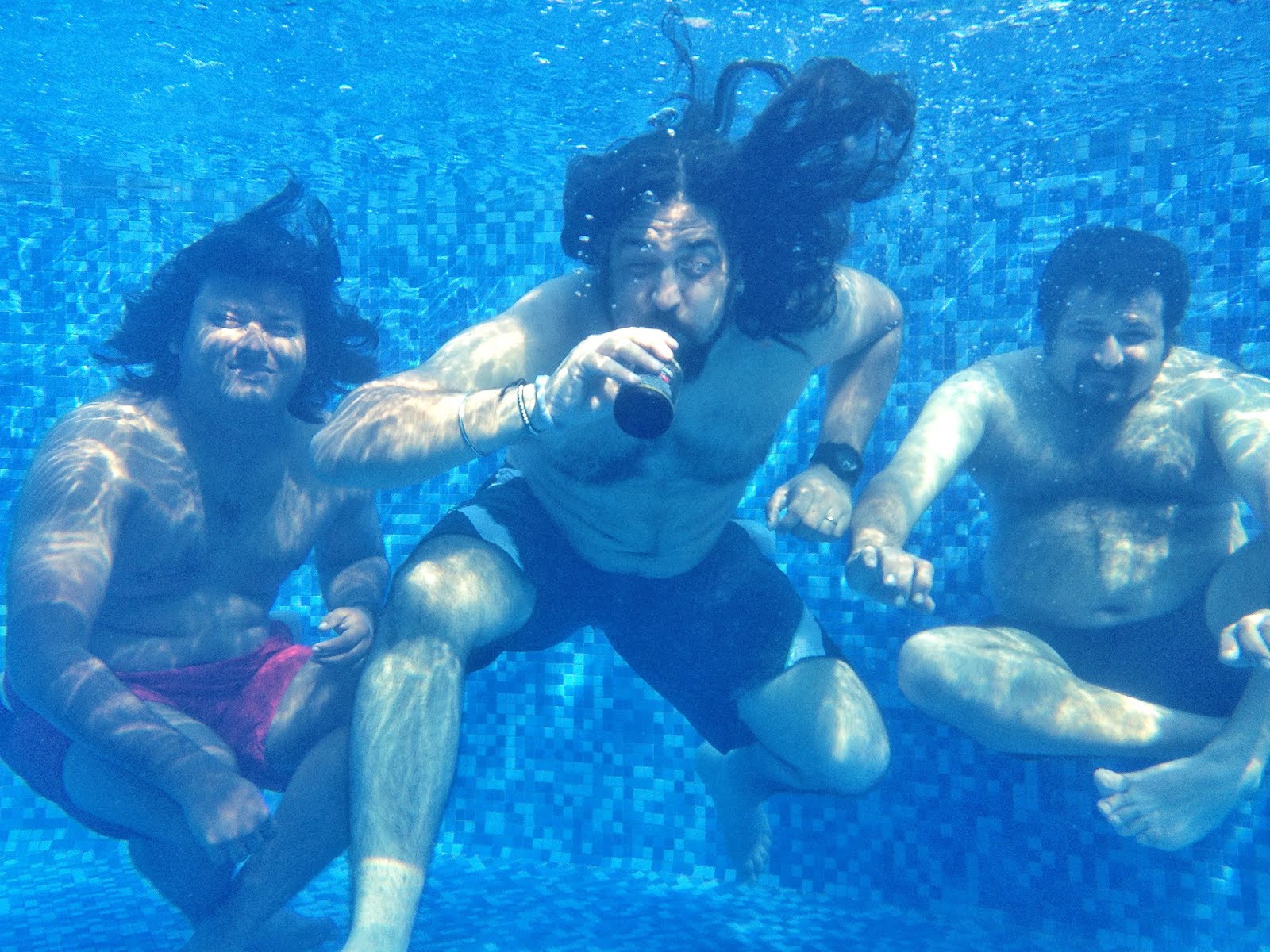 A Time To Ride Underwater beer drinking competition